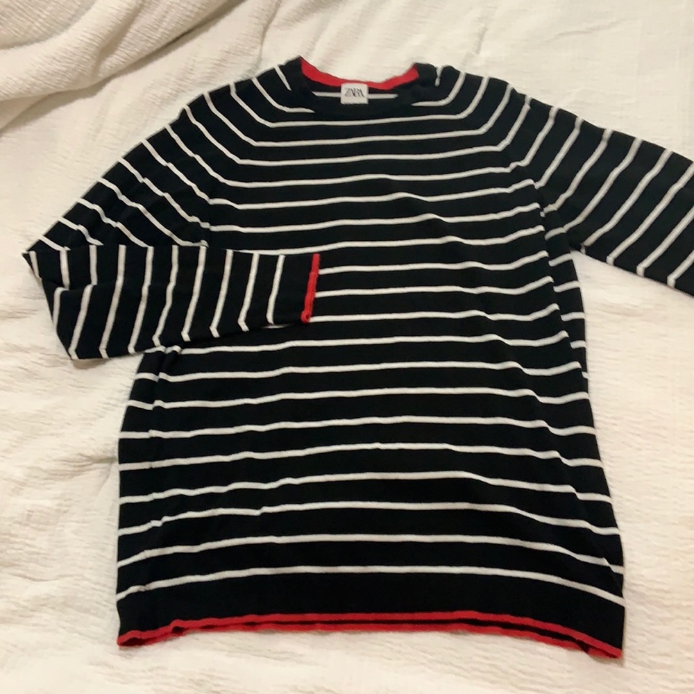ZARA Size XL ~ black & white stripes & red accents